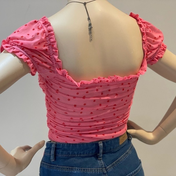 TIGER MIST Crop Top Size Ruched Pink Xs Like new - Picture 9 of 11